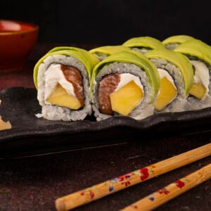 maguro avakado roll (8adet)
