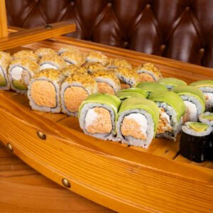 HOT SUSHİ PLATE (30 Adet)